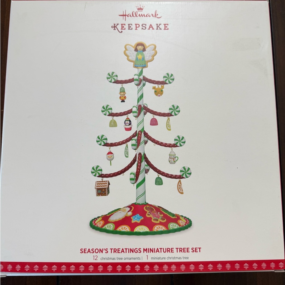 New- Hallmark Keepsake Festive Miniature Tree Set with Red and Green